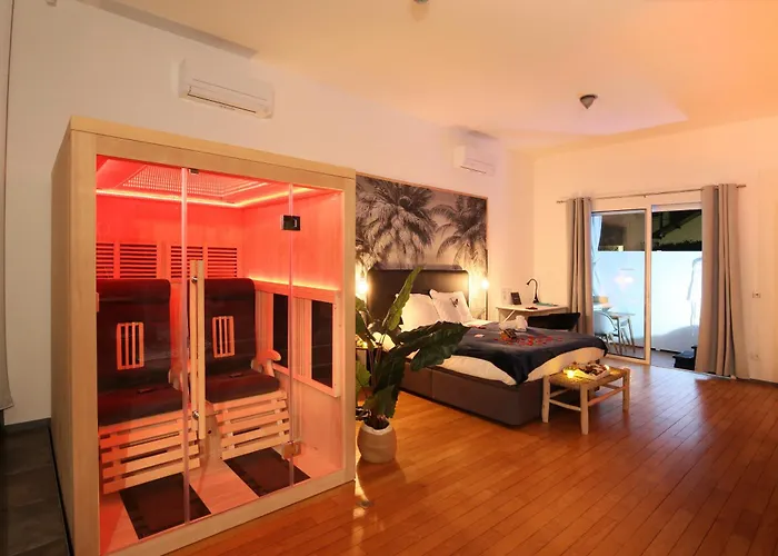 Expat Renting - L\'Espace D\'Un Moment - Love Room